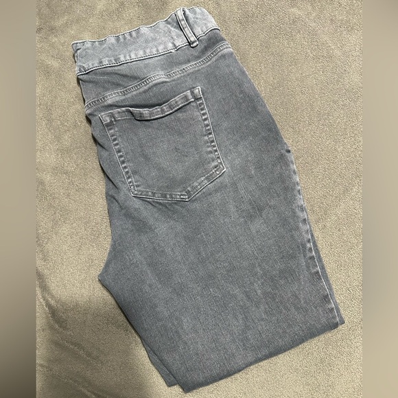 Lane Bryant high rise skinny grey color jeans - size 18 - Picture 2 of 3